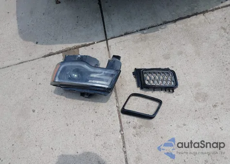 2020 Jeep Grand Cherokee Altitude 4X4 from USA, damaged, VIN 1C4RJFAG4LC397993